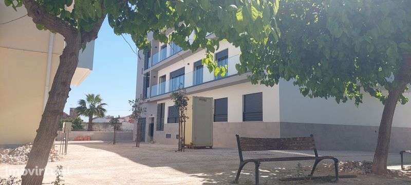 T1 novo com Varanda, Parqueamento e Arrecadação - Grande imagem: 3/10