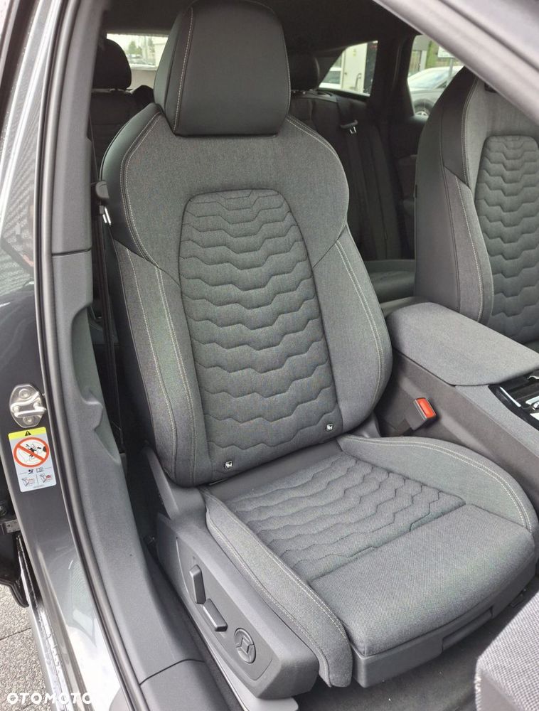 Audi A6 Sportback e-tron - 14