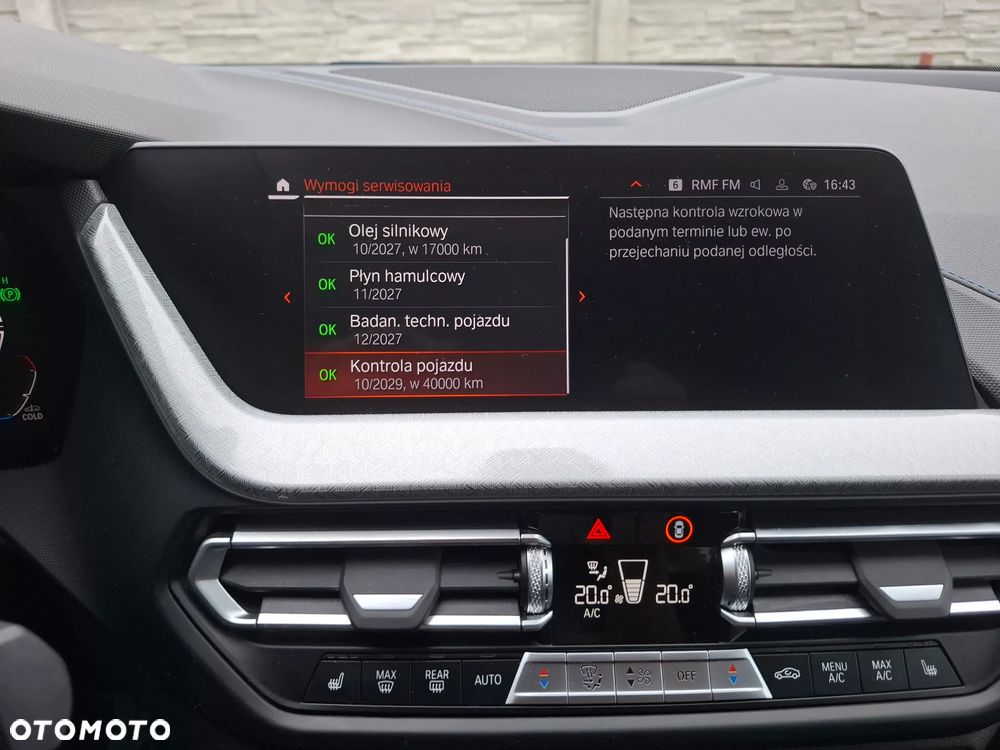 BMW Seria 2 218d M Sport - 16