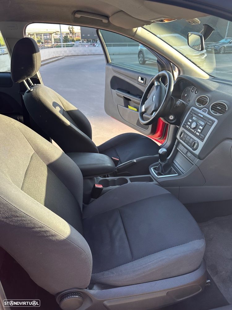 Ford Focus 1.6 TDCi 1st Edition - 14