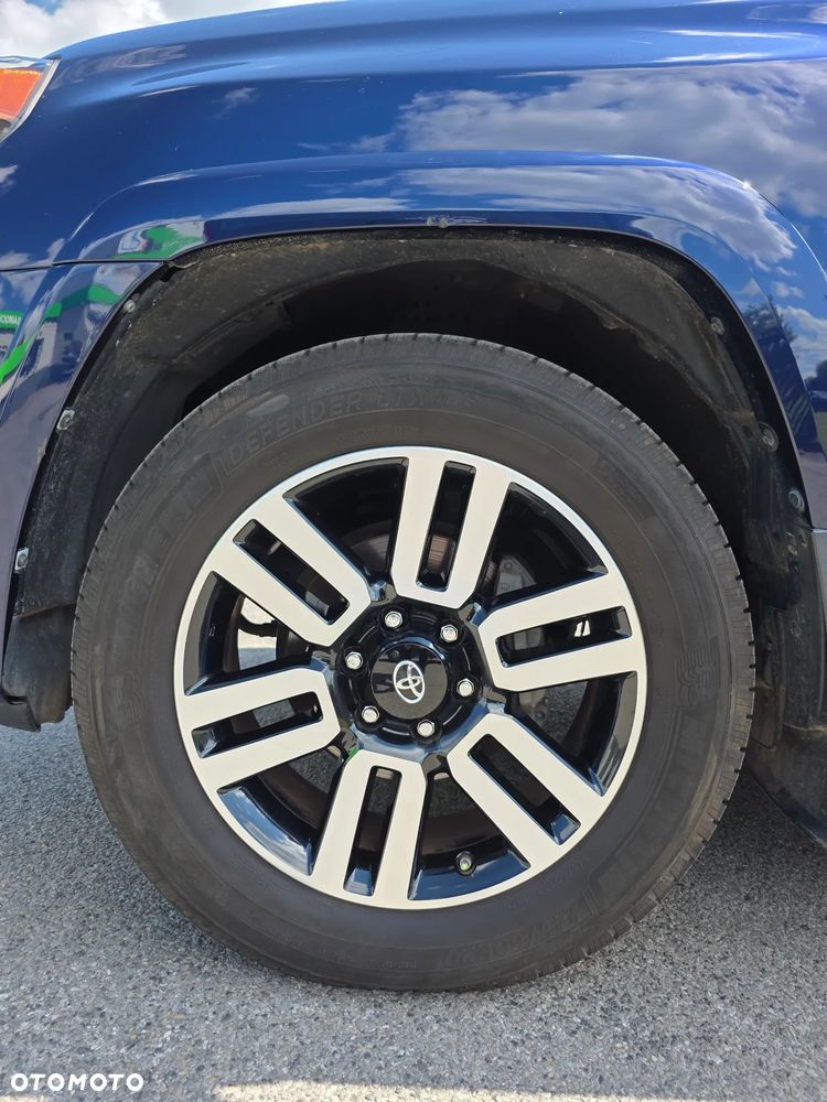 Toyota 4-Runner - 18