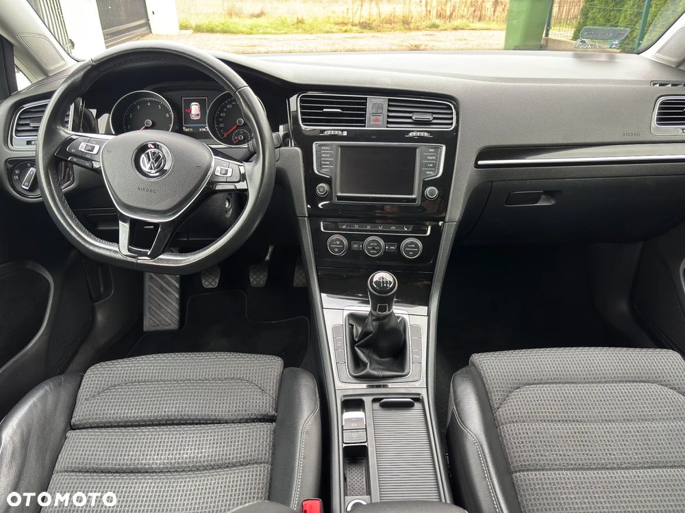 Volkswagen Golf VII 1.4 TSI BMT Highline - 23