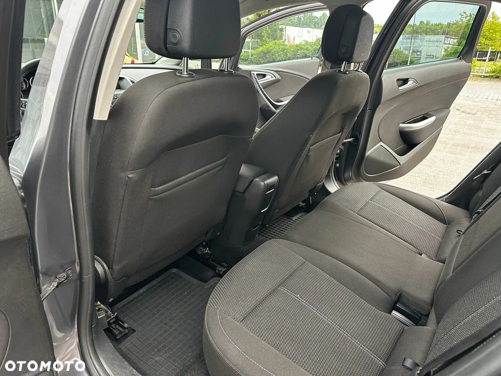 Opel Astra 1.4 Turbo - 17