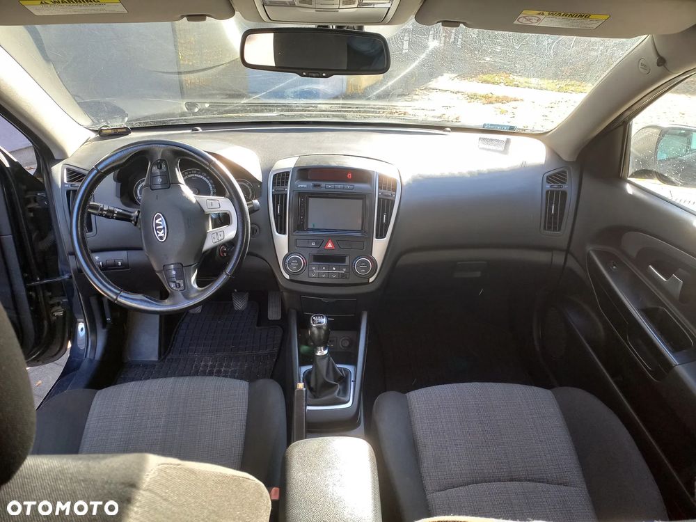 Kia Ceed 1.6 CRDi L - 4