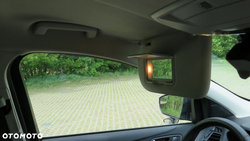 Ford Escape - 30