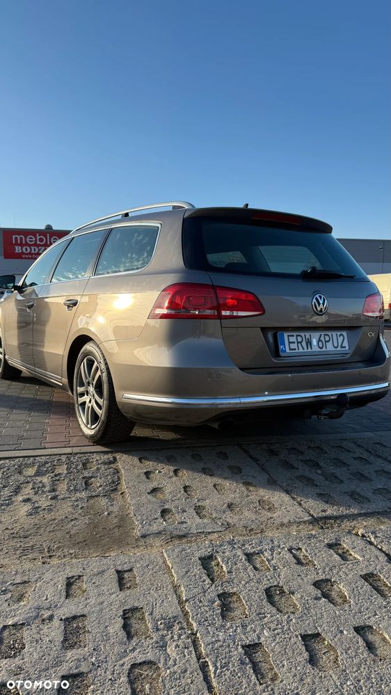Volkswagen Passat 1.6 TDI Comfortline - 15