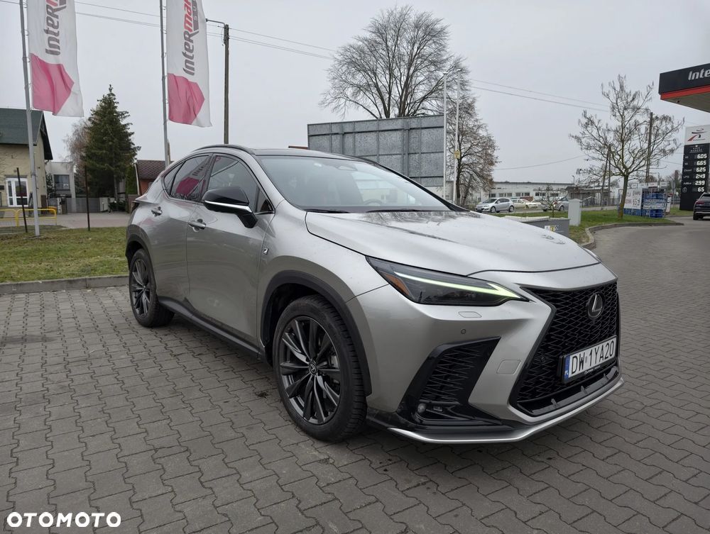 Lexus NX 350h F Sport AWD - 9