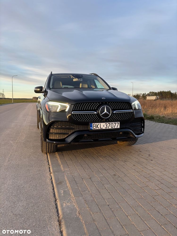 Mercedes-Benz GLE - 1