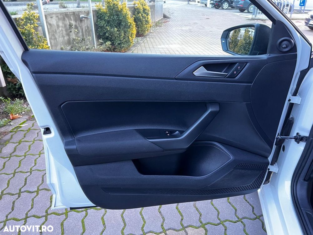 Volkswagen Polo 1.0 Trendline - 31