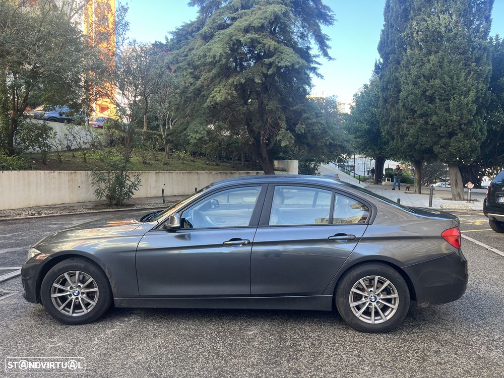 BMW 318 d - 1