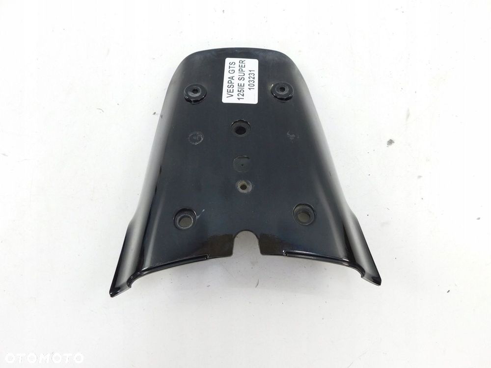 PIAGGIO VESPA GTS 125 ie SUPER MOCOWANIE TABLICY REJESTRACYJNEJ TYŁ - 1