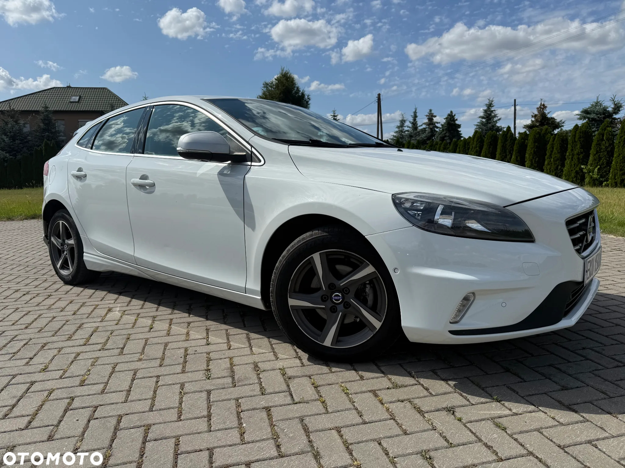 Volvo V40 D2 Drive-E R-Design Kinetic - 22