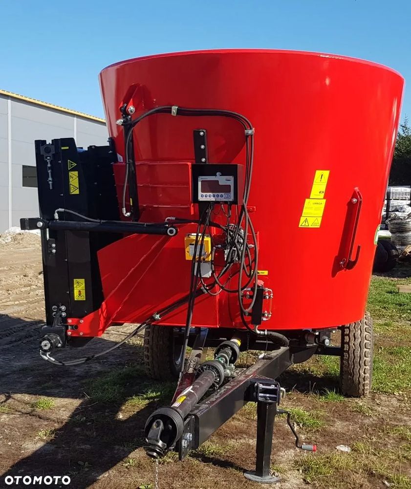 Wóz paszowy STRAUTMANN, METALTECH, SANO, EUROMILK, Trioliet - 24