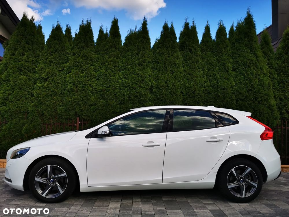 Volvo V40 - 8