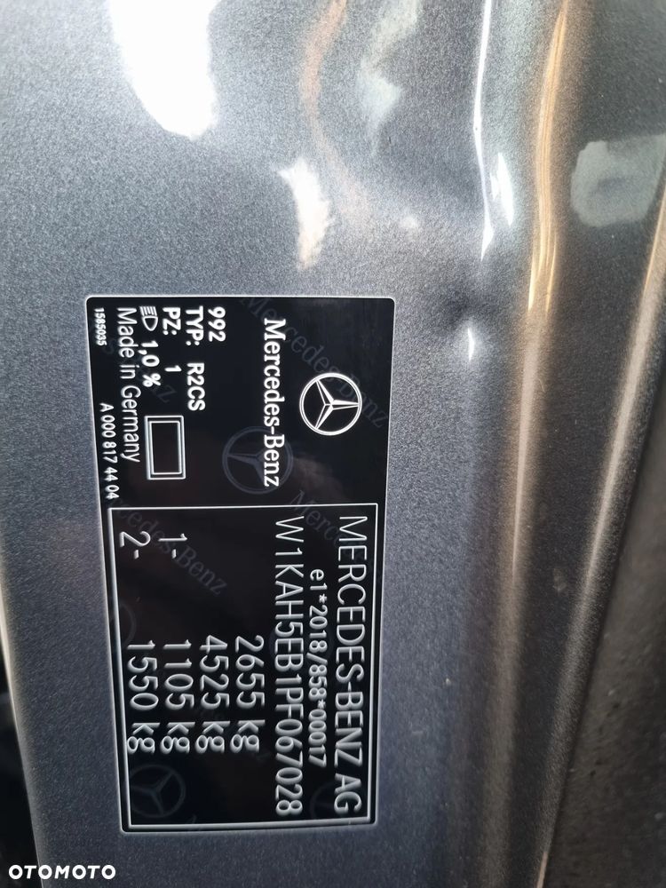 Mercedes-Benz Klasa C 300 e PHEV AMG - 8