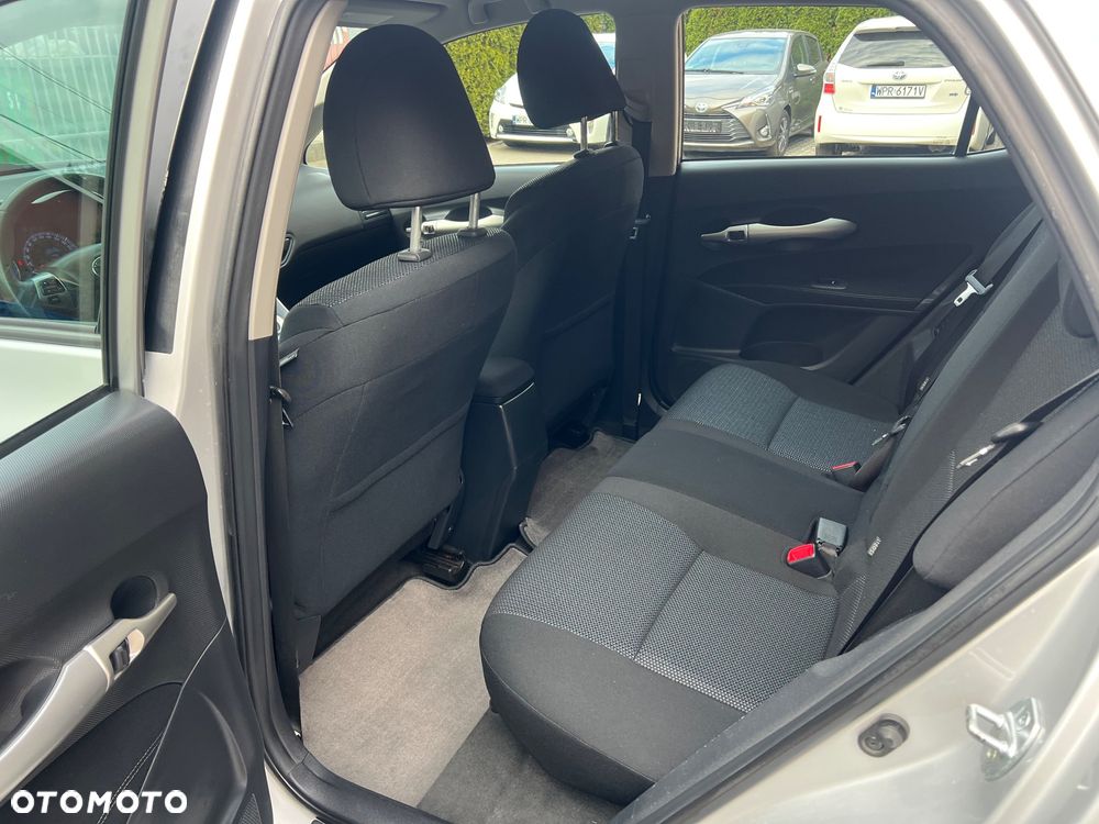 Toyota Auris - 21