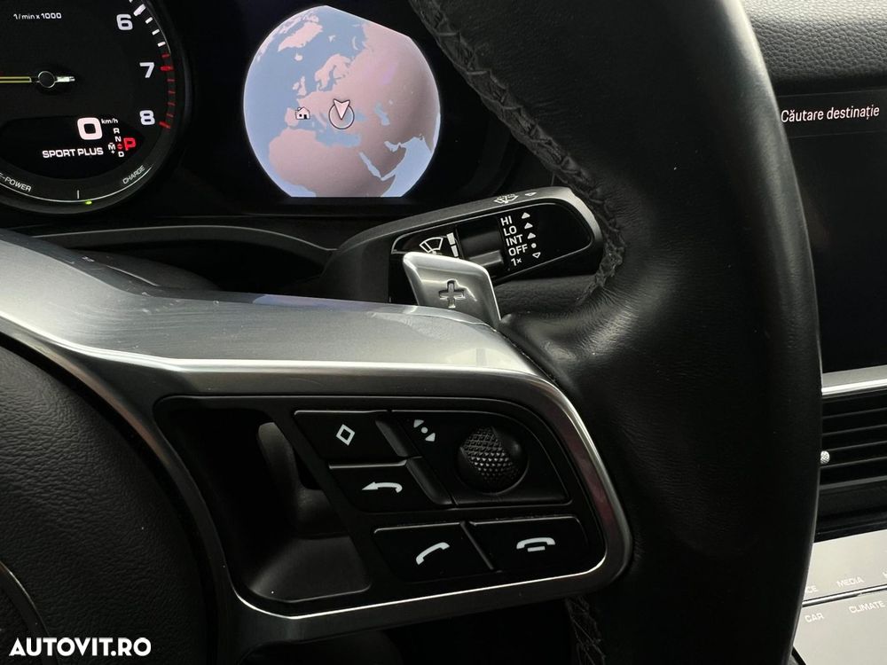 Porsche Cayenne E-Hybrid Tiptronic S - 29