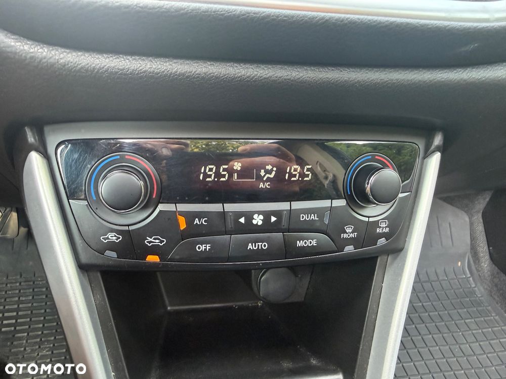 Suzuki SX4 S-Cross 1.4 T Premium - 17