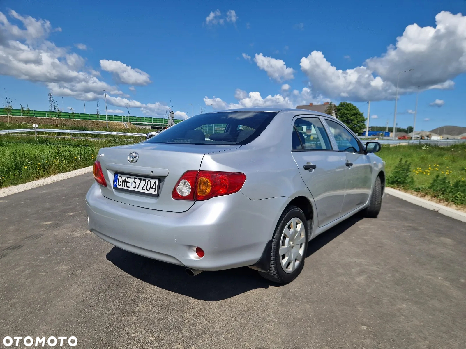 Toyota Corolla 1.6 VVT-i Sol - 12