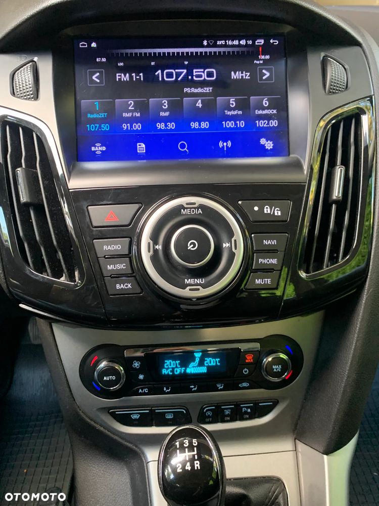 Ford Focus 1.0 EcoBoost Gold X (Edition) - 11