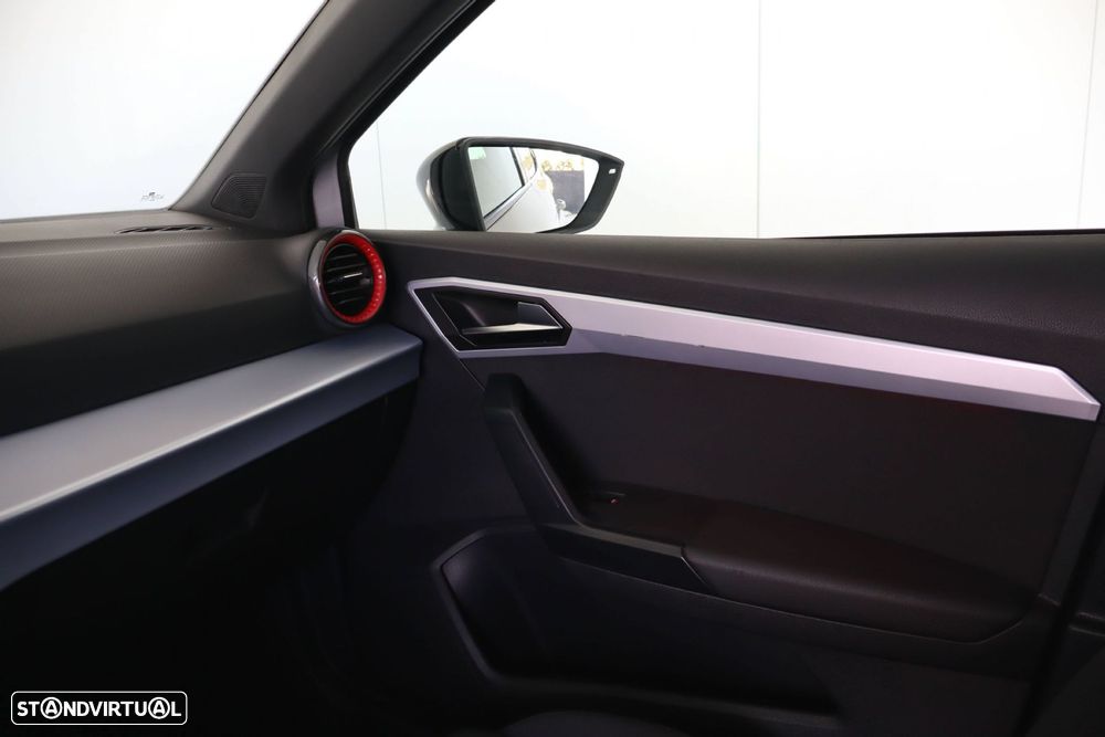 SEAT Ibiza 1.0 TSI FR - 40