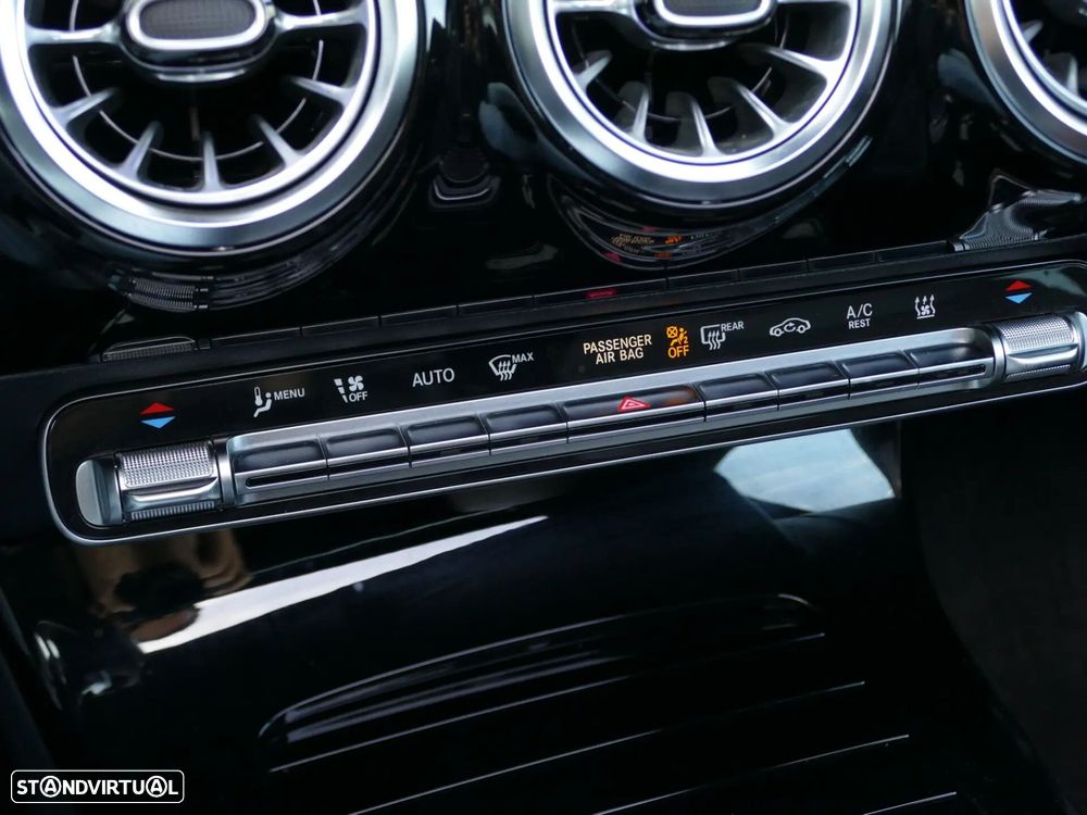 Mercedes-Benz CLA 250 e Shooting Brake AMG Line - 29