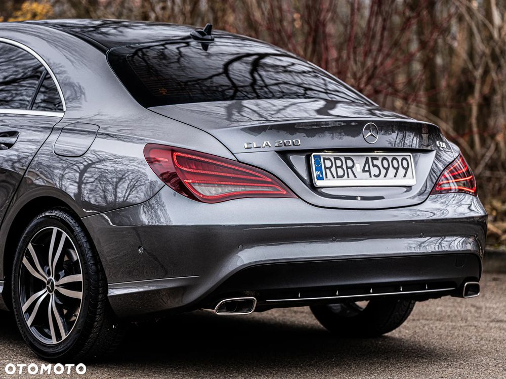 Mercedes-Benz CLA 200 d Urban - 25