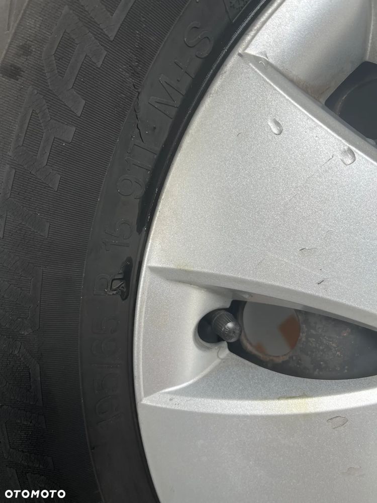OPONY FELGI KOMPLET 195/65/15 195/65R15 91T Vredestein M+S - 6
