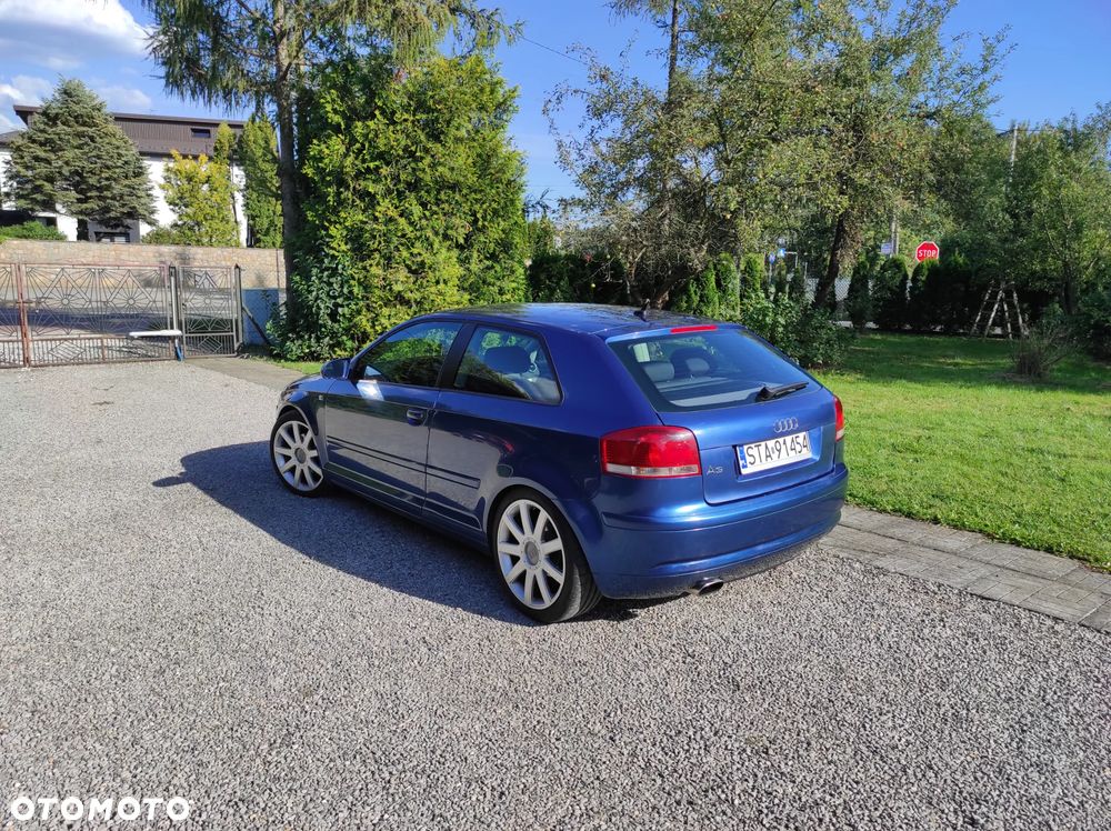 Audi A3 2.0 TDI Attraction DSG - 2