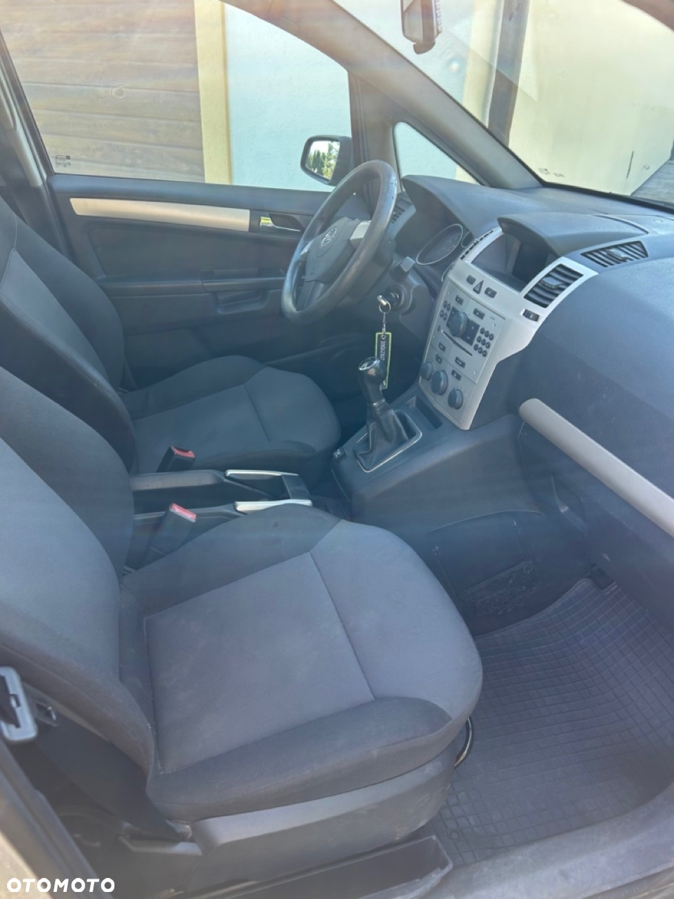 Opel Zafira 1.8 Cosmo - 23