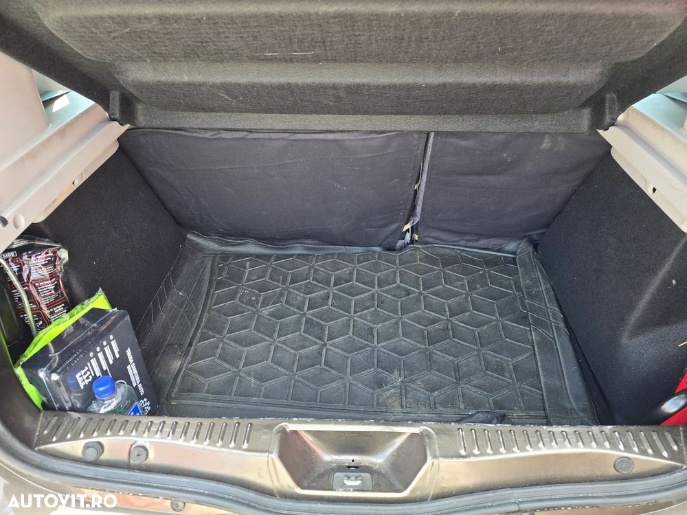 Dacia Sandero Stepway 0.9 TCe Prestige - 13