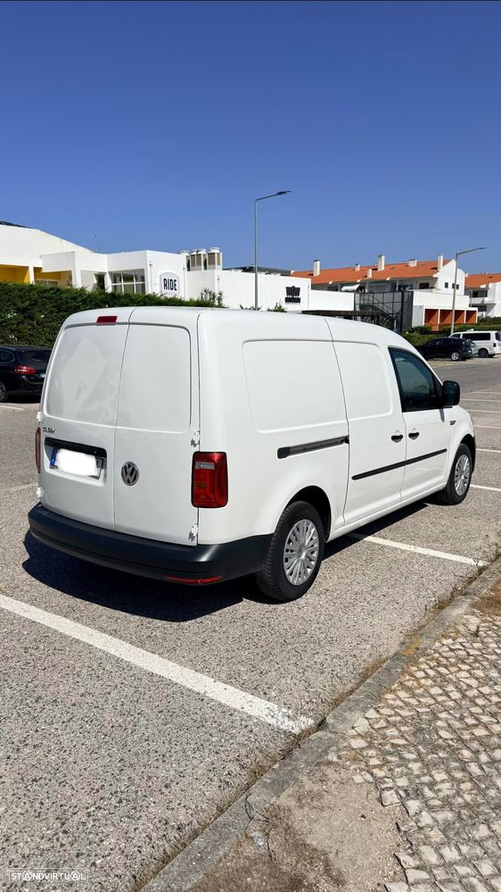 VW Caddy Maxi - 18