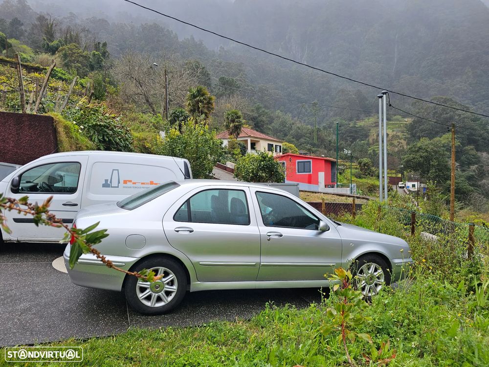 Lancia Lybra 1.8 LX - 2