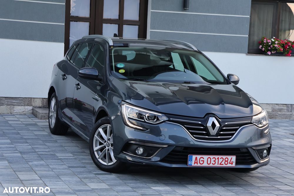 Renault Megane 1.5 dCI Intens - 1