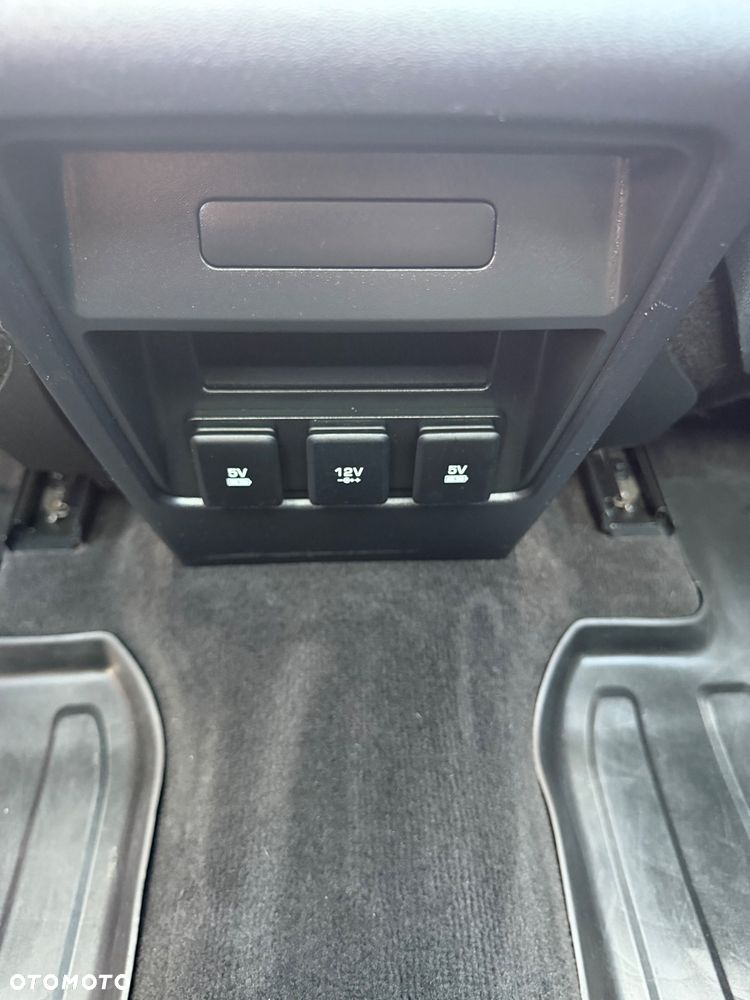 Land Rover Discovery Sport Si4 HSE - 35