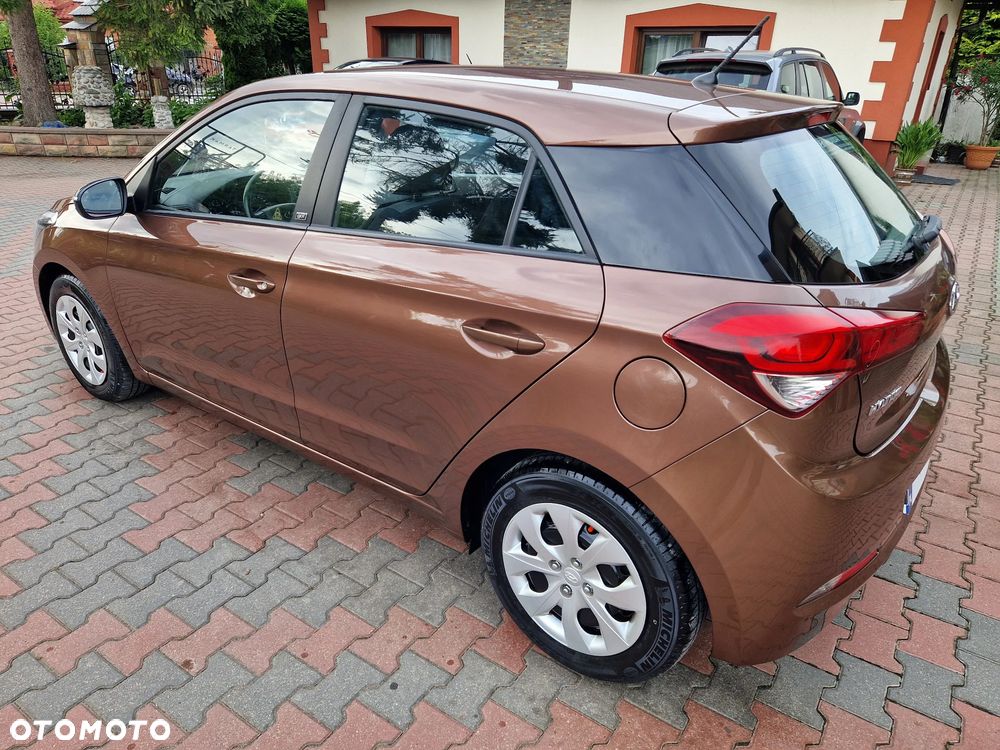 Hyundai i20 1.2 GO - 32