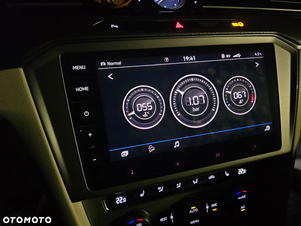 Volkswagen Passat Alltrack - 20