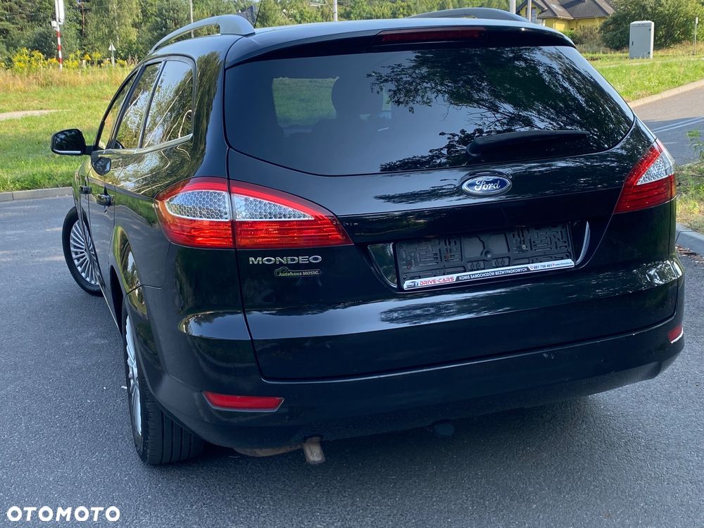 Ford Mondeo 2.0 Titanium - 27