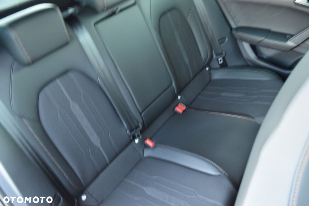 Cupra Formentor 2.0 TSI 4Drive VZ DSG - 32