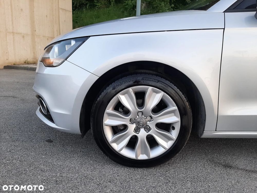 Audi A1 Sportback 1.6 TDI S tronic Ambition - 17