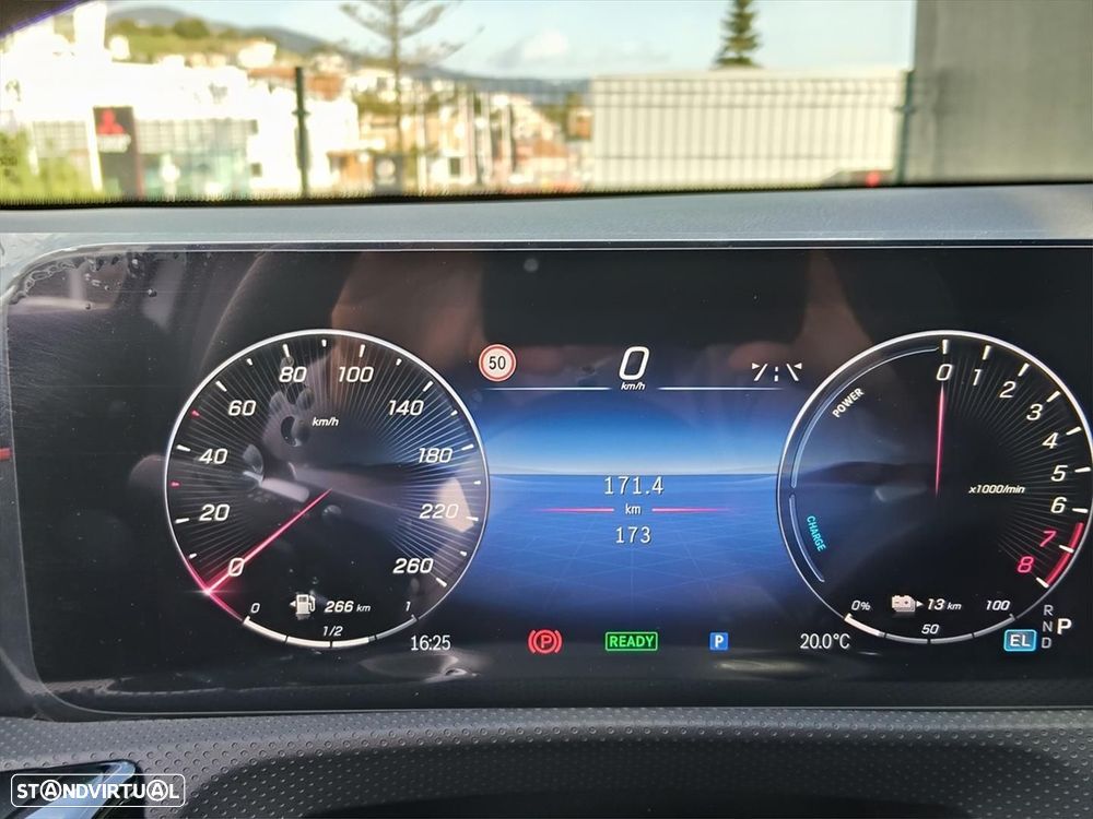 Mercedes-Benz A 250 - 11