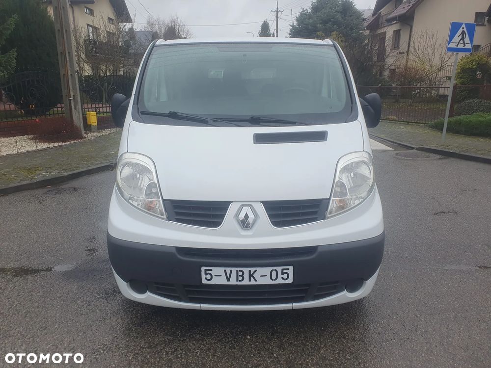 Renault TRAFIC - 4