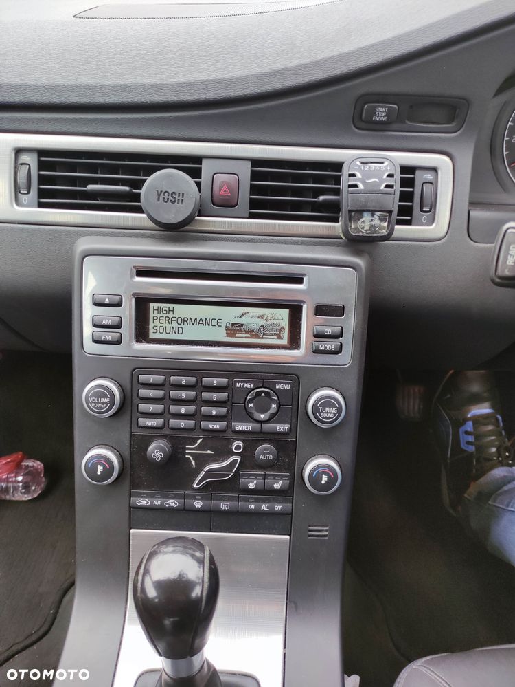 Volvo V70 2.0D Kinetic - 14