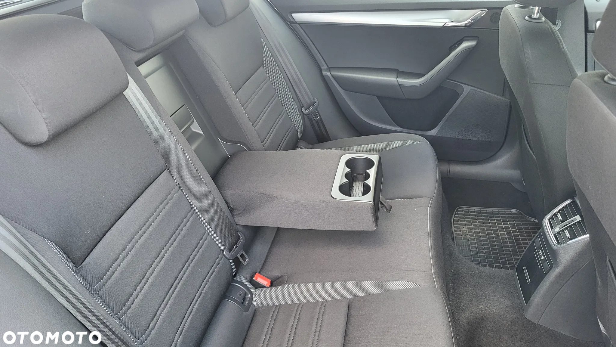 Skoda Octavia 1.5 TSI ACT Ambition - 16