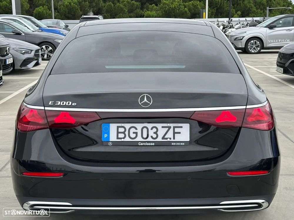 Mercedes-Benz E 300 - 7