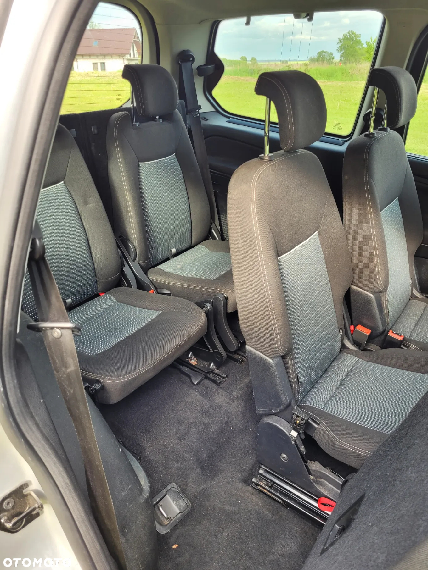 Ford Galaxy 2.0 TDCi Titanium - 16