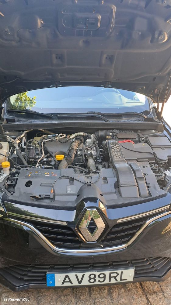 Renault Mégane Sport Tourer BLUE dCi 115 EDC BOSE EDITION - 6