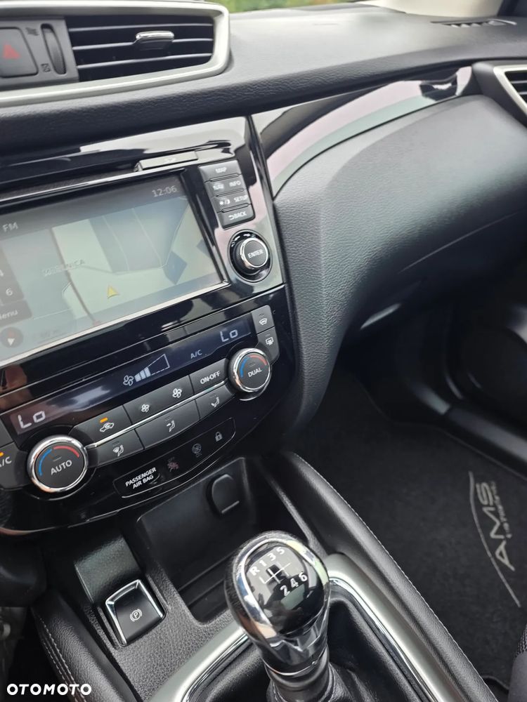 Nissan Qashqai 1.2 DIG-T N-Tec - 28