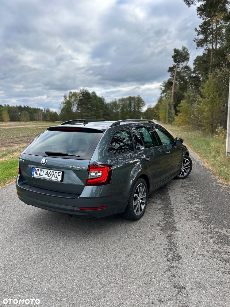 Skoda Octavia 2.0 TDI Clever DSG - 3