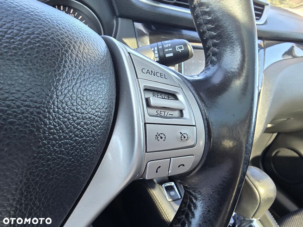 Nissan Qashqai 1.6 DCi N-Connecta Xtronic EU6 - 22